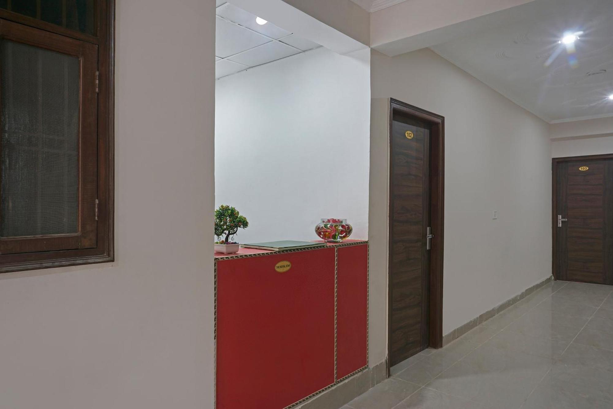 OYO 37169 Hotel Quadis Noida Esterno foto